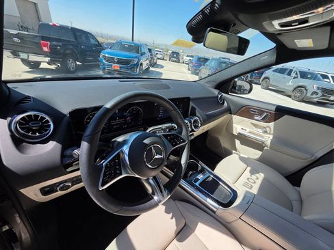 Used 2026 Mercedes-Benz GLA 250 4MATIC image 16