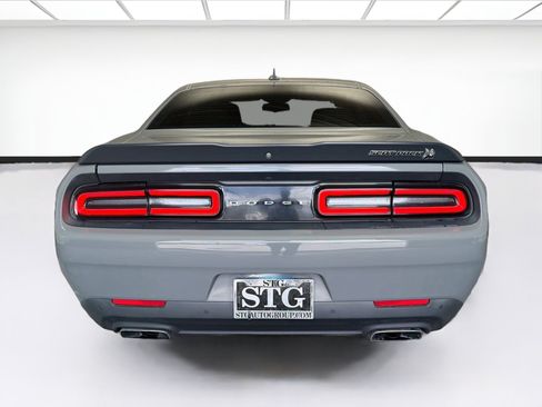 Used 2019 Dodge Challenger R/T Scat Pack RWD image 5