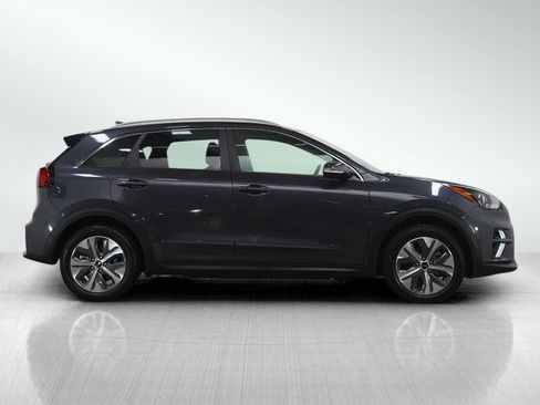 Used 2020 Kia Niro EX Premium image 6
