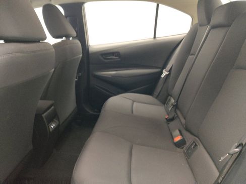 Used 2024 Toyota Corolla LE image 18