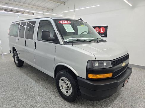 Used 2024 Chevrolet Express 2500 w/ Driver Convenience Package RWD image 1