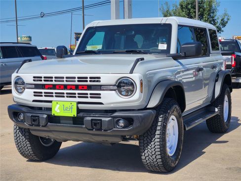 New 2026 Ford Bronco Heritage Edition AWD/4WD image 2