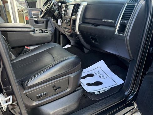 Used 2018 RAM 2500 Laramie AWD/4WD image 15