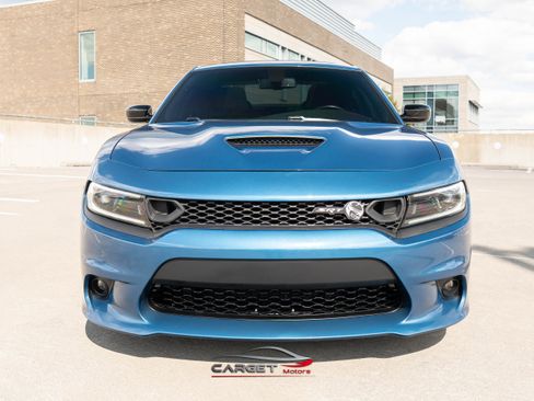 Used 2023 Dodge Charger Scat Pack w/ Navigation & Travel Group RWD image 2