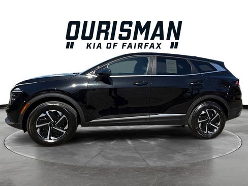 Certified 2025 Kia Sportage LX image 3