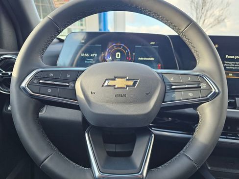 New 2026 Chevrolet Equinox LT w/ LPO, Floor Liner Package image 13