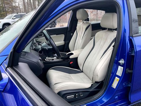 Used 2023 Acura Integra A-Spec image 10