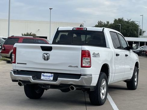 Used 2024 RAM 1500 Big Horn AWD/4WD image 4