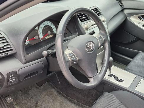 Used 2008 Toyota Camry FWD image 10