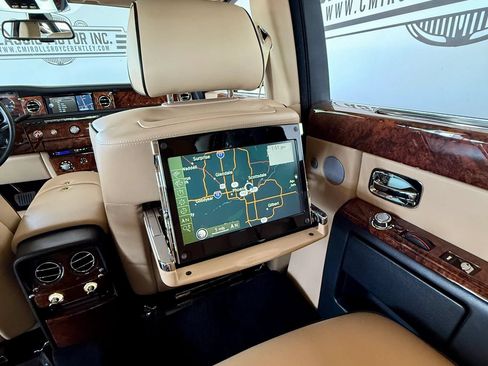 Used 2015 Rolls-Royce Phantom Sedan RWD image 26