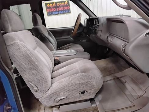 Used 1998 Chevrolet Silverado 1500 4x4 Extended Cab w/ Preferred Equipment Group 2 image 14