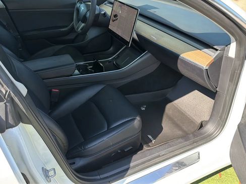 Used 2020 Tesla Model 3 Standard Range Plus RWD image 20