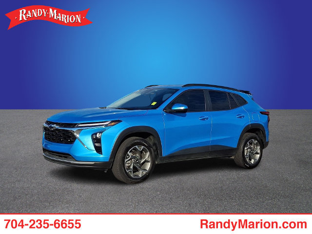 Used 2025 Chevrolet Trax LT w/ Driver Confidence Package FWD image 1