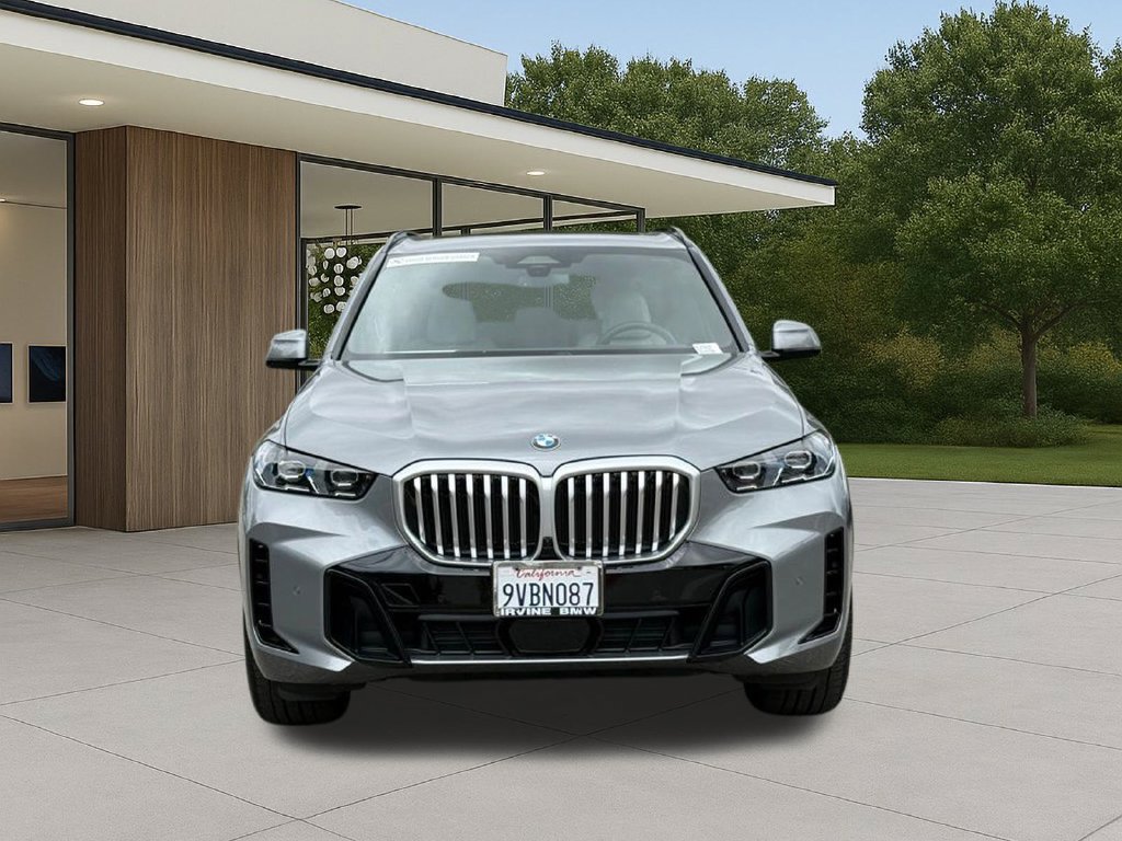 Used 2026 BMW X5 sDrive40i w/ M Sport Package RWD image 4