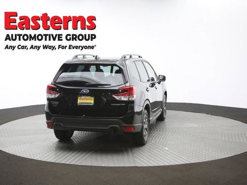 Used 2023 Subaru Forester Premium image 43