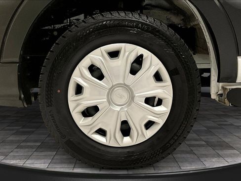 Used 2024 Ford Transit 250 Low Roof w/ Exterior Upgrade Package image 31