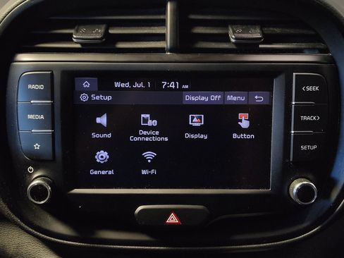 Used 2022 Kia Soul LX w/ Technology Package FWD image 25
