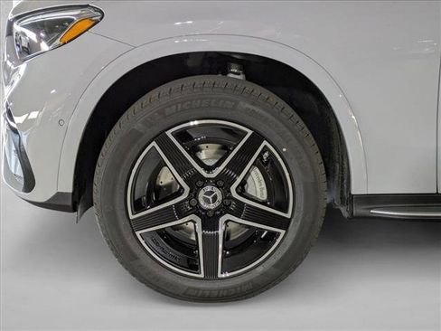 New 2026 Mercedes-Benz GLC 300 image 10
