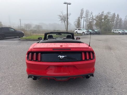 Used 2015 Ford Mustang Premium image 4