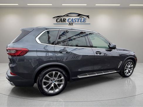 Used 2019 BMW X5 xDrive40i w/ Premium Package image 7