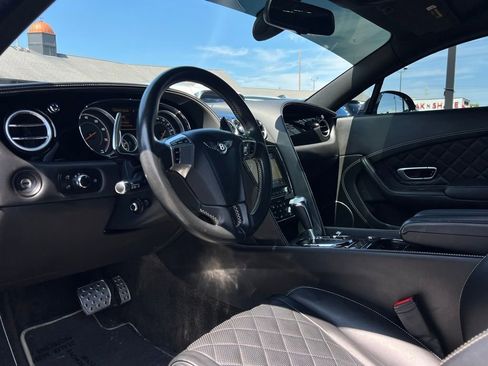 Used 2016 Bentley Continental GT image 2