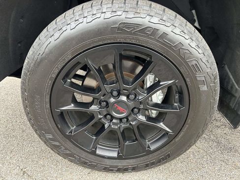 Used 2024 Toyota Tundra Limited w/ TRD Off-Road Package AWD/4WD image 17
