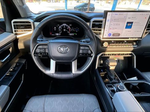 Used 2024 Toyota Tundra Limited image 6