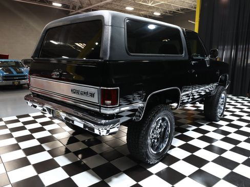Used 1987 Chevrolet Blazer 4WD image 20