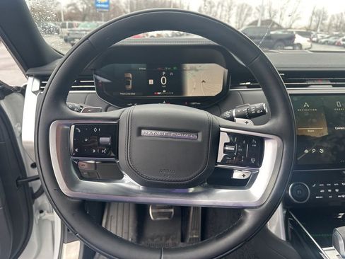 Used 2023 Land Rover Range Rover SE image 13