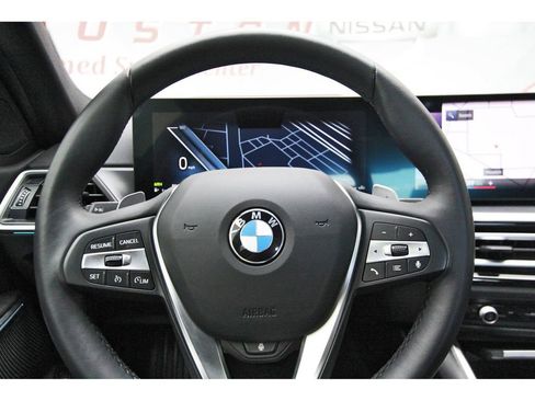 Used 2024 BMW 330i xDrive Sedan w/ Premium Package image 11