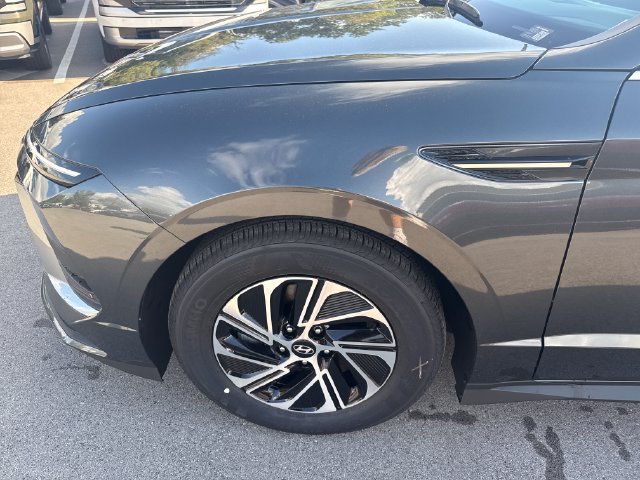 New 2026 Hyundai Sonata Blue FWD image 10