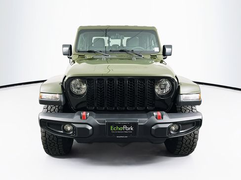 Used 2023 Jeep Gladiator Willys image 2
