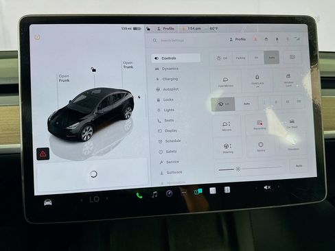 Used 2023 Tesla Model Y Long Range AWD/4WD image 20
