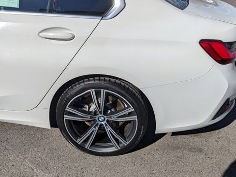 Used 2020 BMW 330i Sedan image 16