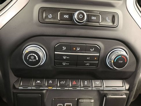 Used 2024 Chevrolet Silverado 1500 Custom RWD image 27