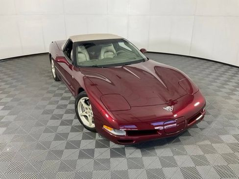 Used 2003 Chevrolet Corvette Convertible w/ Preferred Equipment Group1 RWD image 30