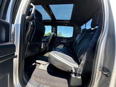 Used 2020 Ford F150 Platinum w/ Equipment Group 701A Luxury AWD/4WD image 14
