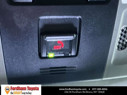 Used 2023 Toyota Camry SE AWD/4WD image 27