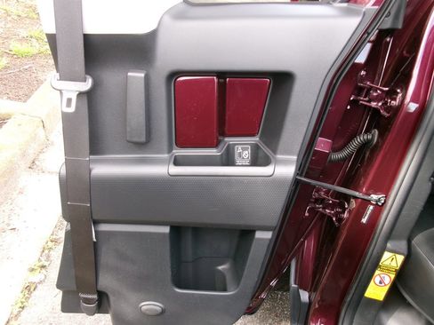 Used 2007 Toyota FJ Cruiser 2WD image 26