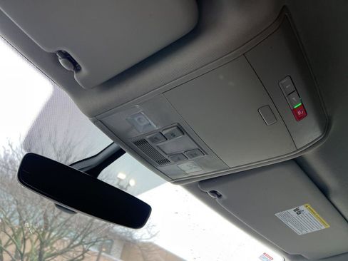 Used 2022 Volkswagen Atlas SE image 23