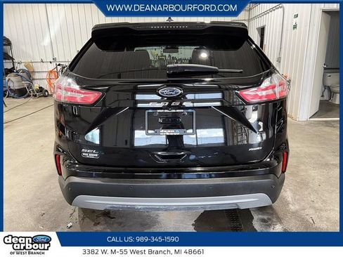 Used 2022 Ford Edge SEL w/ Convenience Package AWD/4WD image 3