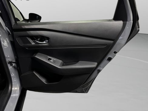 Used 2023 Honda Accord Sport image 37