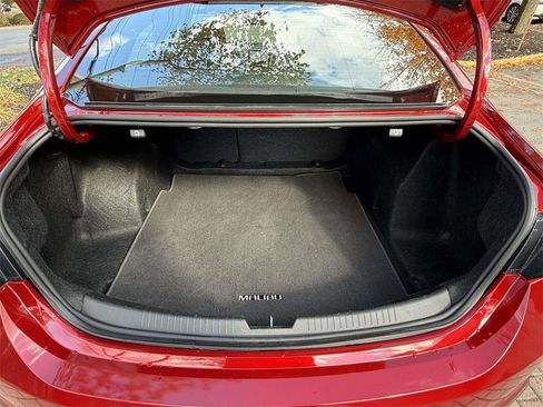 Used 2022 Chevrolet Malibu Premier image 8