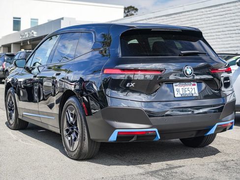 Used 2024 BMW iX xDrive50 image 6