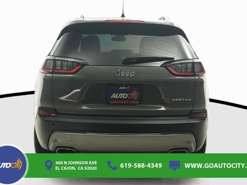 Used 2021 Jeep Cherokee Limited w/ Elite Package FWD image 12