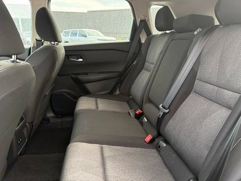 Used 2025 Nissan Rogue SV AWD/4WD image 24