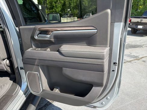 Used 2025 Chevrolet Silverado 1500 RST w/ Texas Edition Plus AWD/4WD image 27