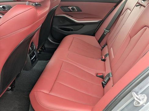 Used 2024 BMW 330i xDrive Sedan w/ Premium Package image 20