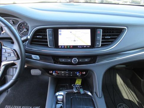 Used 2024 Buick Enclave Essence w/ Experience Buick Package image 19