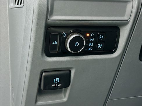 Used 2023 Ford F150 XL w/ XL Chrome Appearance Package image 16